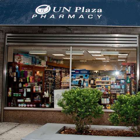 Jobs in Un Plaza Pharmacy - reviews