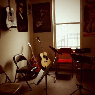 Jobs in New York City Guitar School - reviews